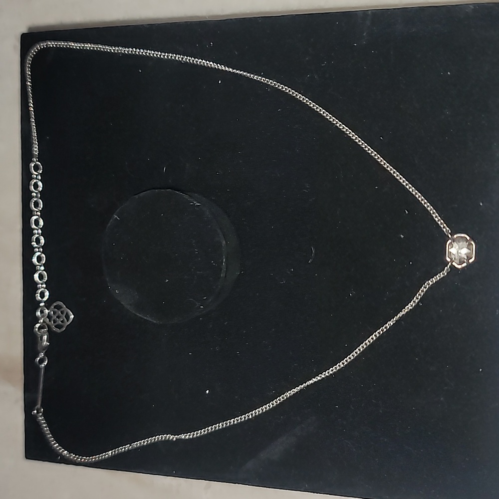 Kendra Scott Necklace